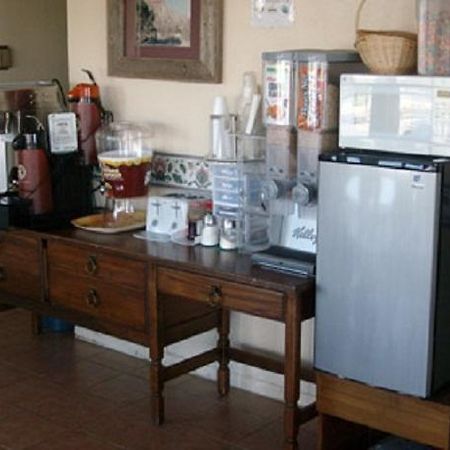 Knights Inn & Suites - Canyon Restaurant foto