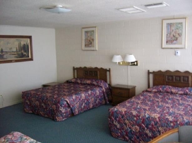 Knights Inn & Suites - Canyon Zimmer foto